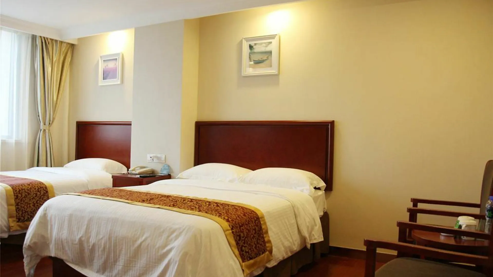 Greentree Alliance Zhuhai Jidajiuzhou Port Hotel 3*,  China