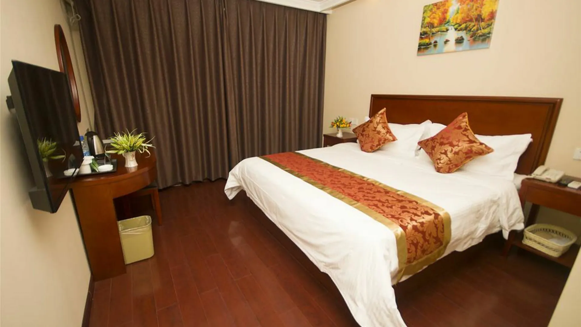 ***  Greentree Alliance Zhuhai Jidajiuzhou Port Hotel 中国
